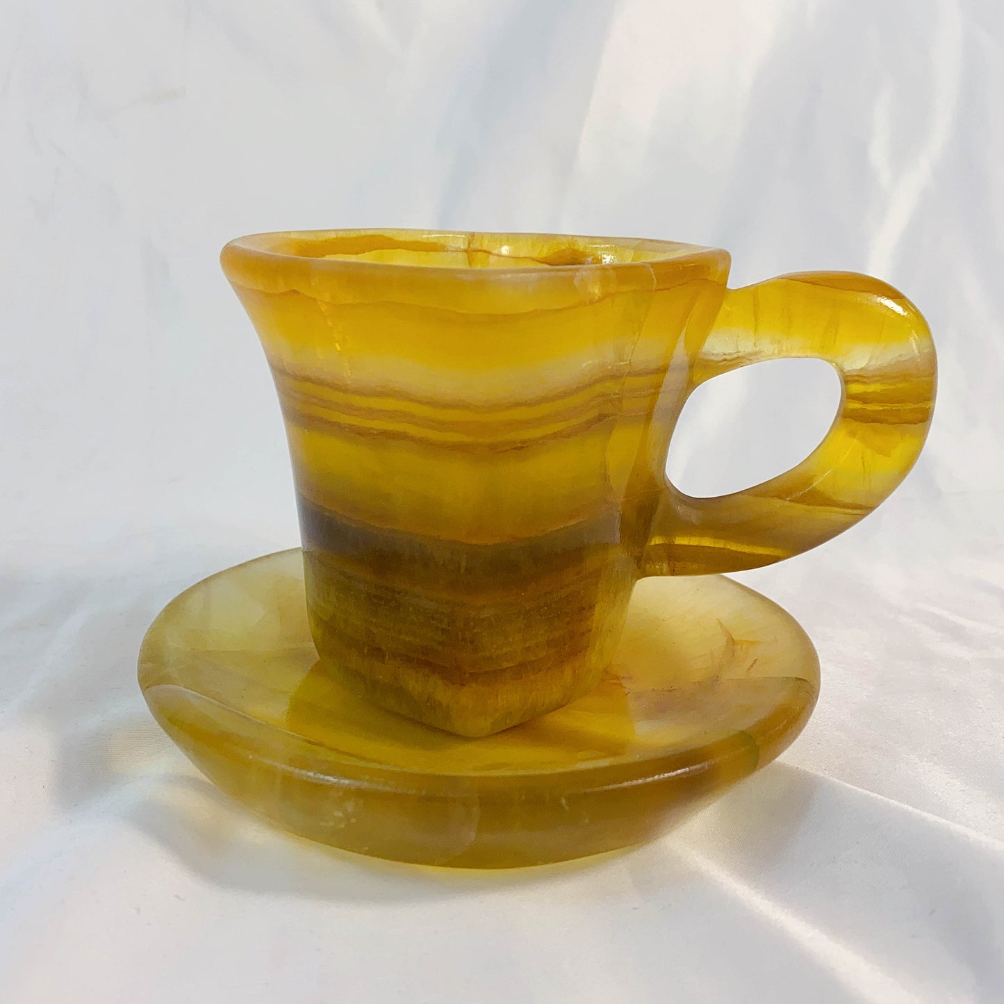 Yellow Fluorite Hand Carved Heart Shape Mug With A Cup Mat