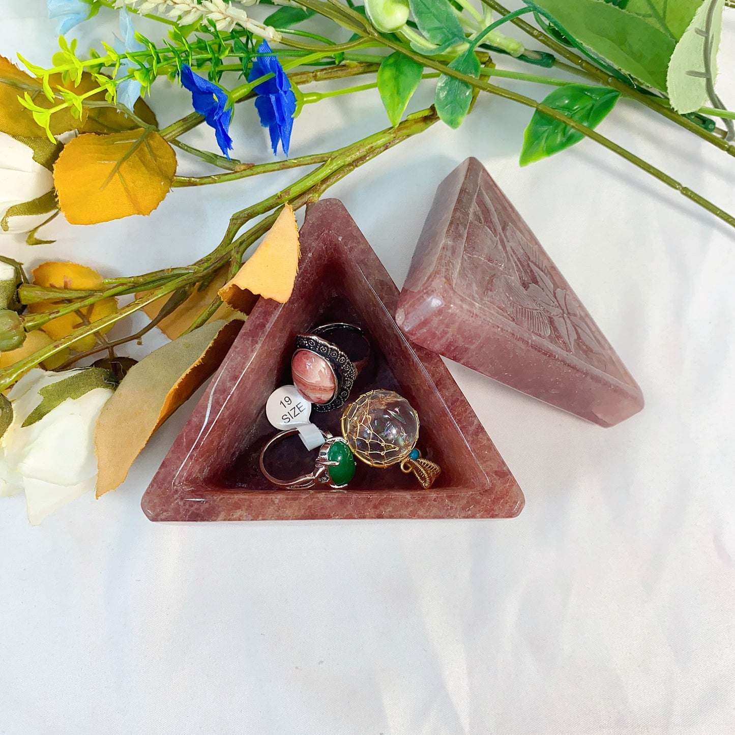 Mixed Materials Triangular Jewelry Box For Rings And Earrings