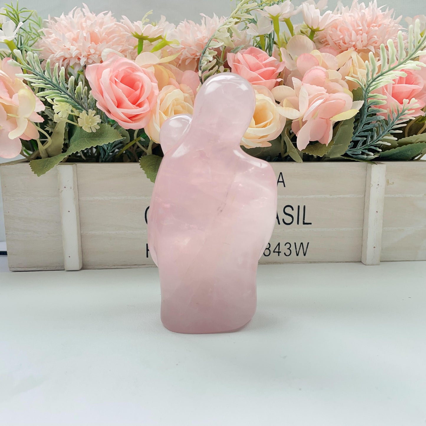 Hand Carved Rose Quartz Couple For Decoration And Gift