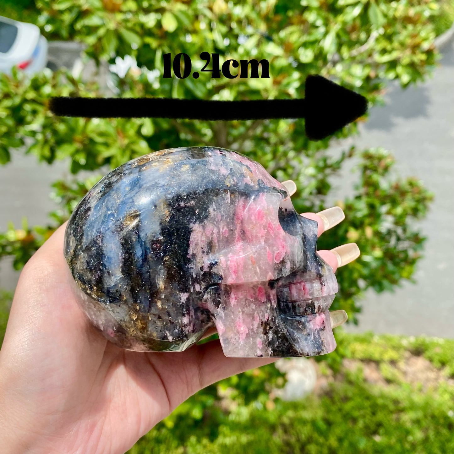 Rhodonite Skull