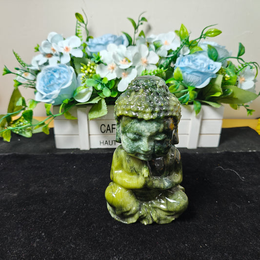 Hand Carved Xiuyan Jade Buddha For Decoration And Gift