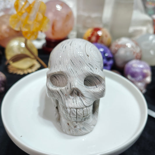 Hand Carved White Mexican Agate Skull For Decoration And Gift