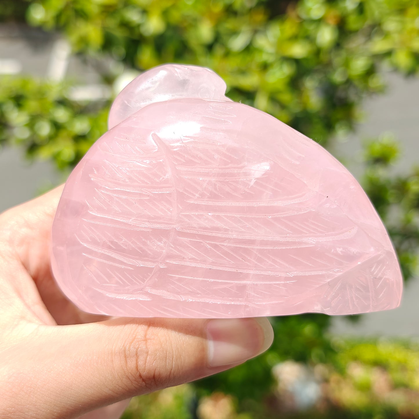 Hand Carved Rose Quartz Crane For Decoration And Gift