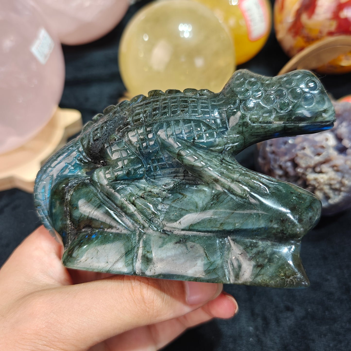 Hand Carved Labradorite Lizard For Decoration And Gift