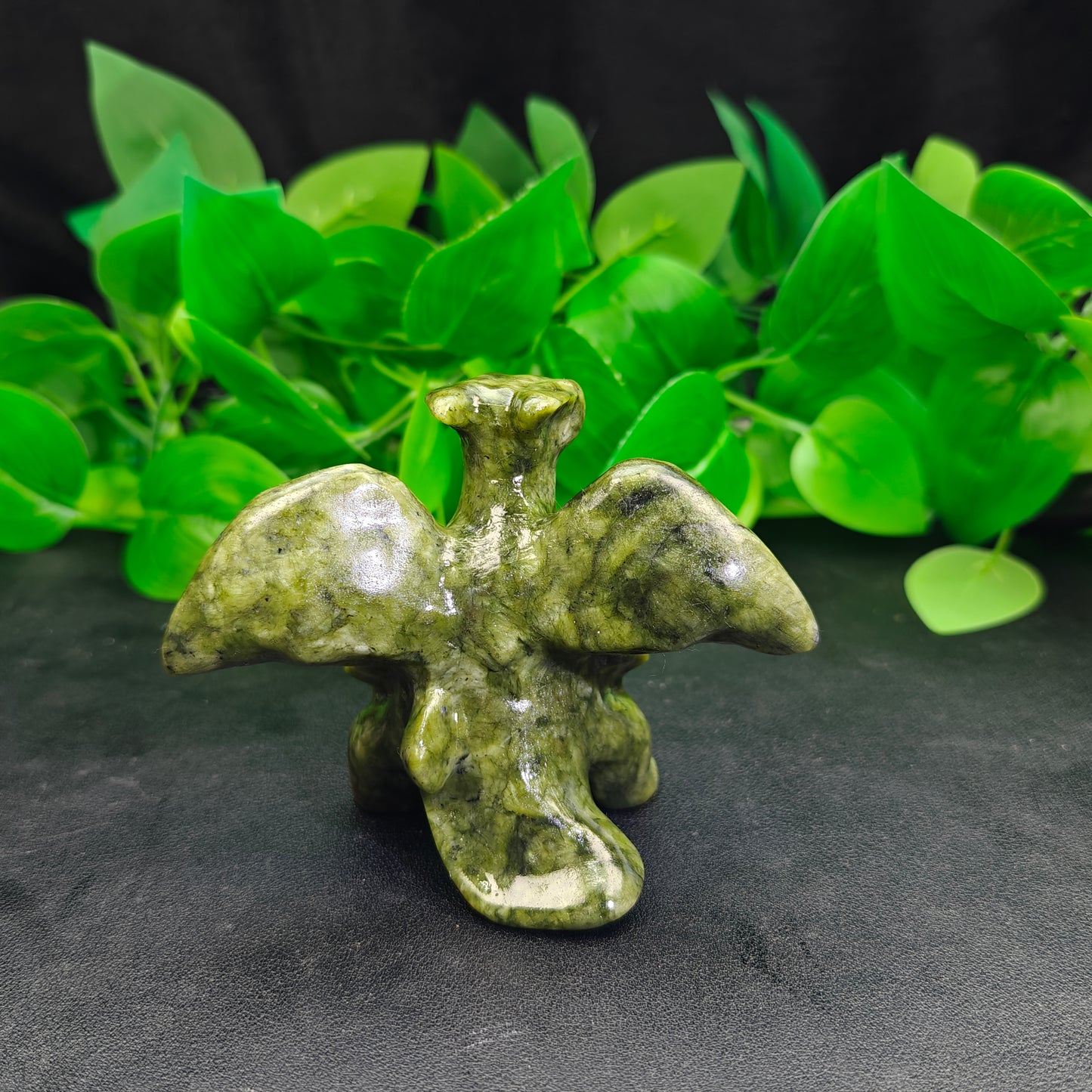 Hand Carved Xiuyan Jade Fly Dragon For Decoration And Gift