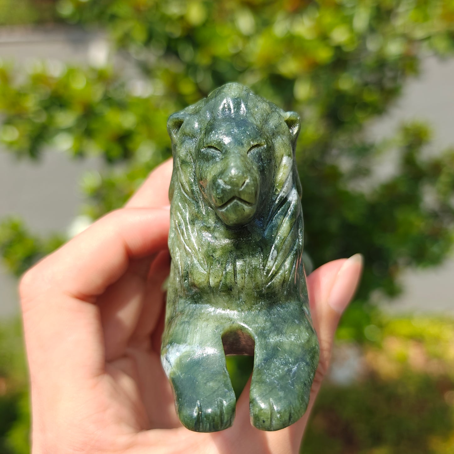 Hand Carved Xiuyan Jade Lion For Decoration And Gift