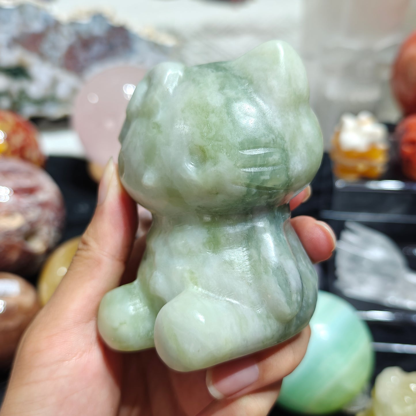 Hand Carved Xiuyan Jade Hellokitty For Decoration And Gift