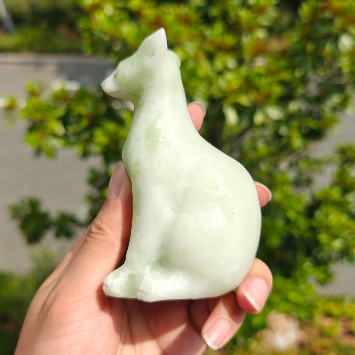 Hand Carved Xiuyan Jade Sphynx Cat For Decoration And Gift