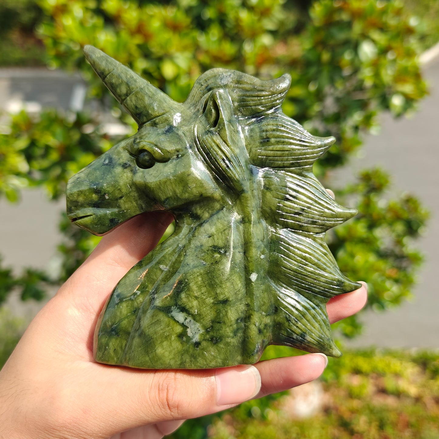 Hand Carved Xiuyan Jade Unicon Head For Decoration And Gift