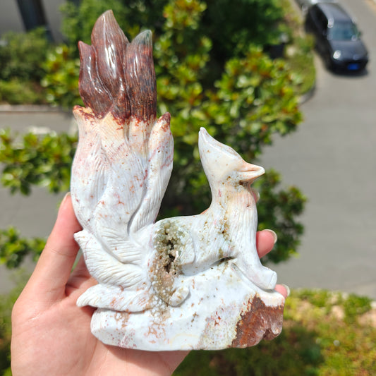 Hand Carved Mexican Agate Nine-Tail Fox For Decoration And Gift