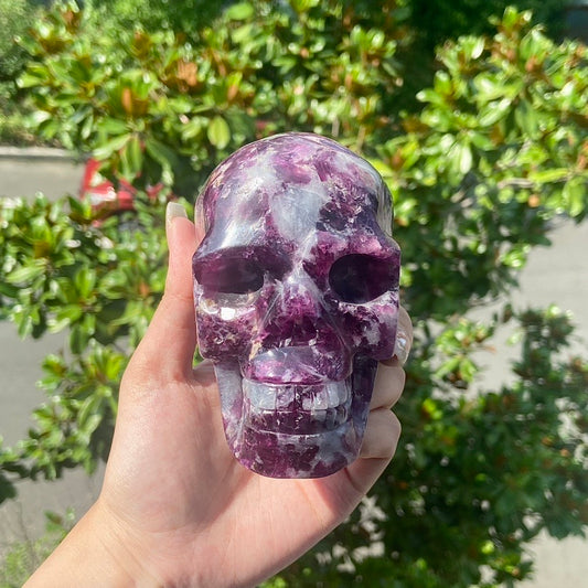 3.5‘’Hand Carved Purple Mica Skull Halloween Decoration