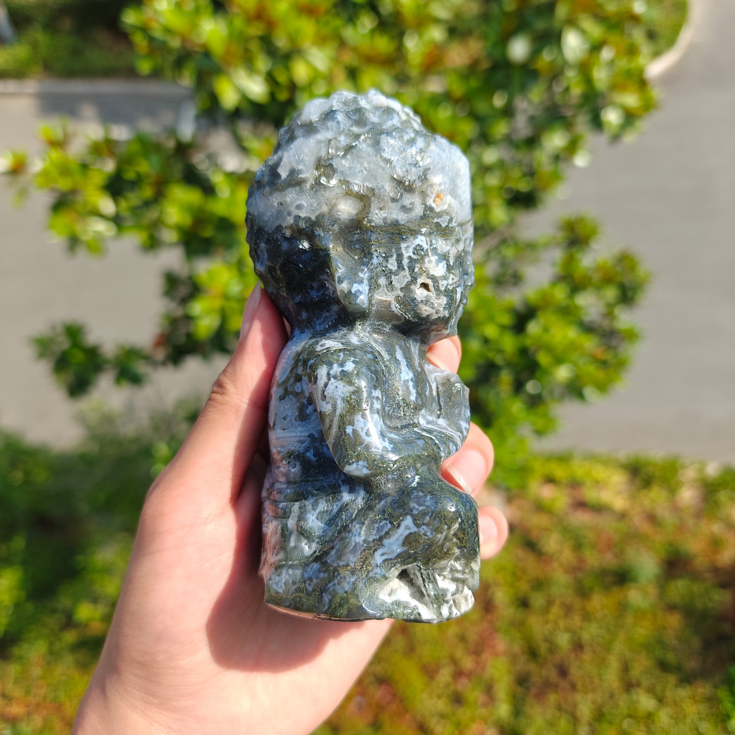 Hand Carved Moss Agate Buddha For Decoration And Gift