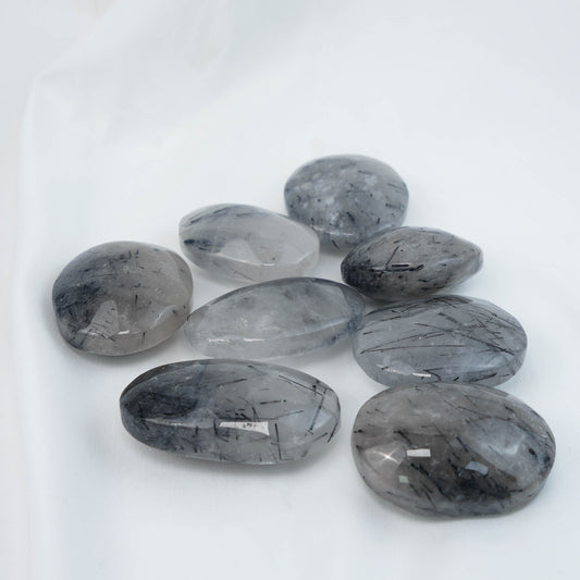 Black Rutile Palm Stone