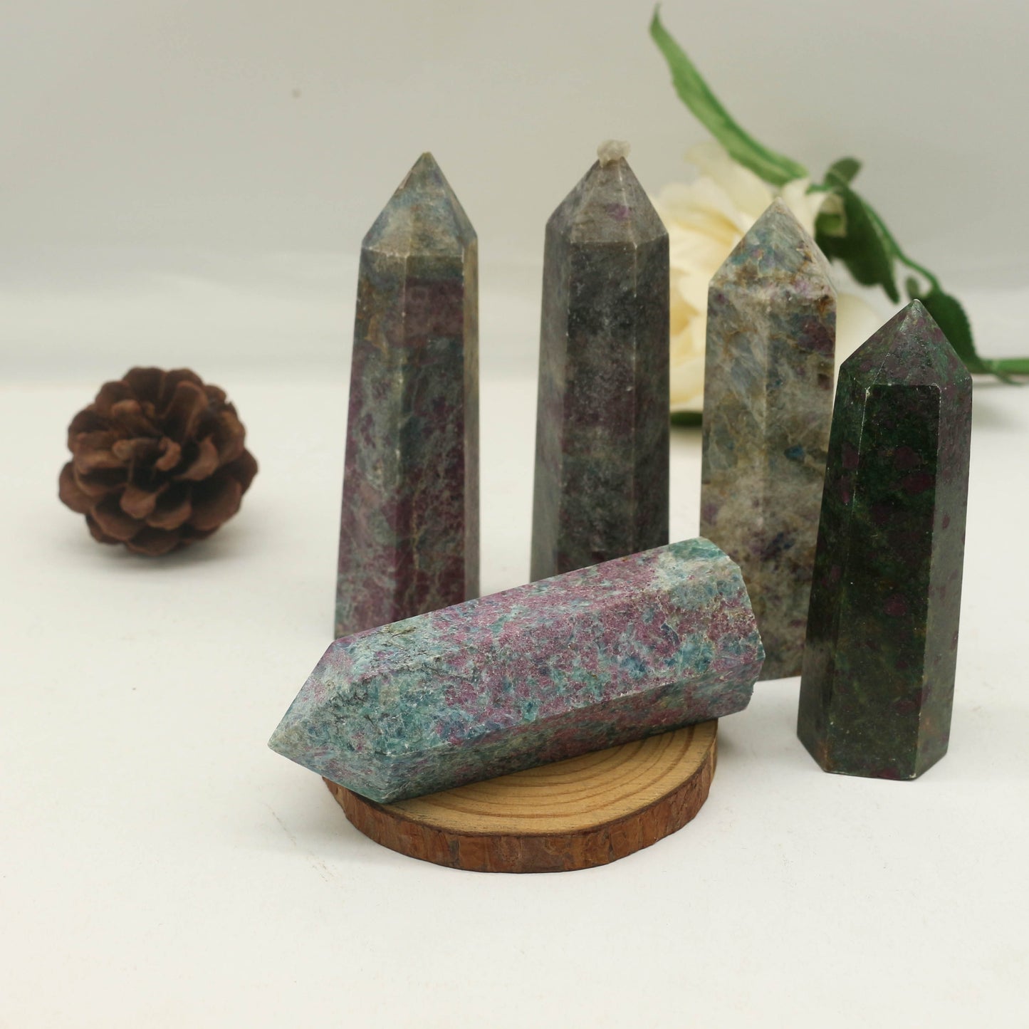 Ruby Fuchsite Points Gemstone Reiki Healing Crystal Points Ornament for Home,Office Decoration