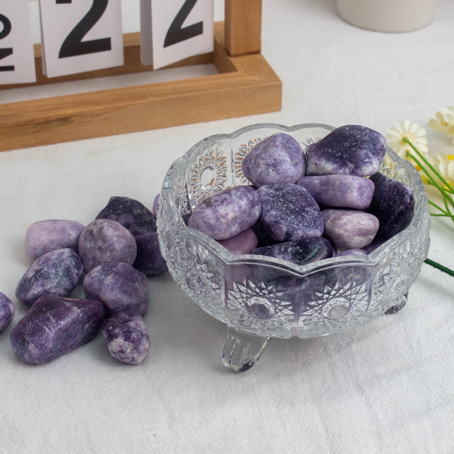 【TUMBLE STONES】Natural Lepidolite Tumble Stone